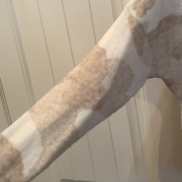 LUCKY BRAND Cream Tan Cozy Camo Sweater S - Picture 4 of 7